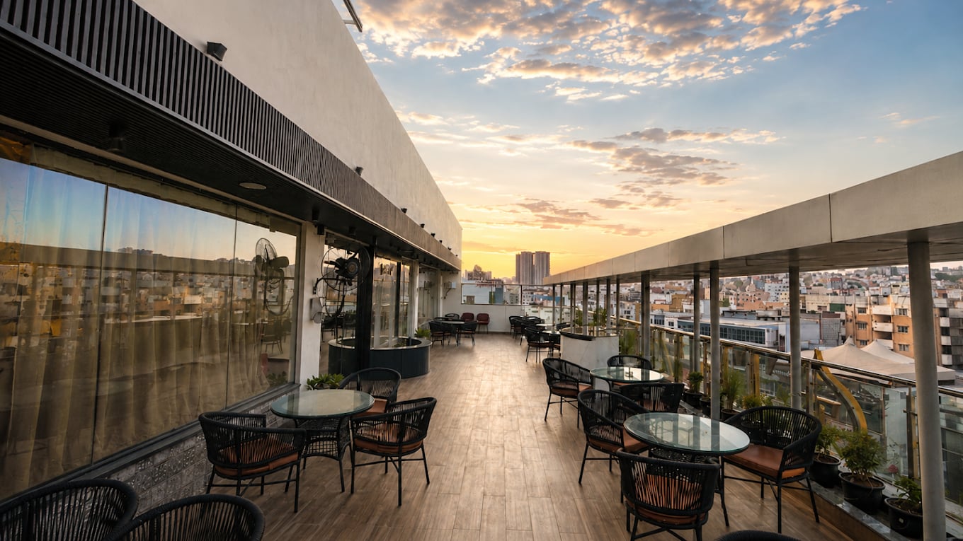 TEHZEEB rooftop — an evening above the city